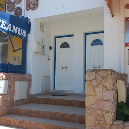Oceanus Room With Private Kitchen, Bathroom And Terrace 300M From The Beach Сагреш Екстер'єр фото